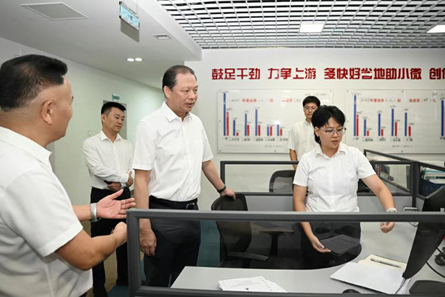 范少军在球盟会调研时指出：不断提升金融国资运营管理能力为自贸港核心引领区和“六个之城”建设提供高质量金融服务